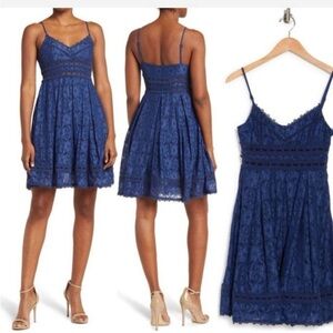 NSR Provance Stretch Lace Mini Dress Blue L